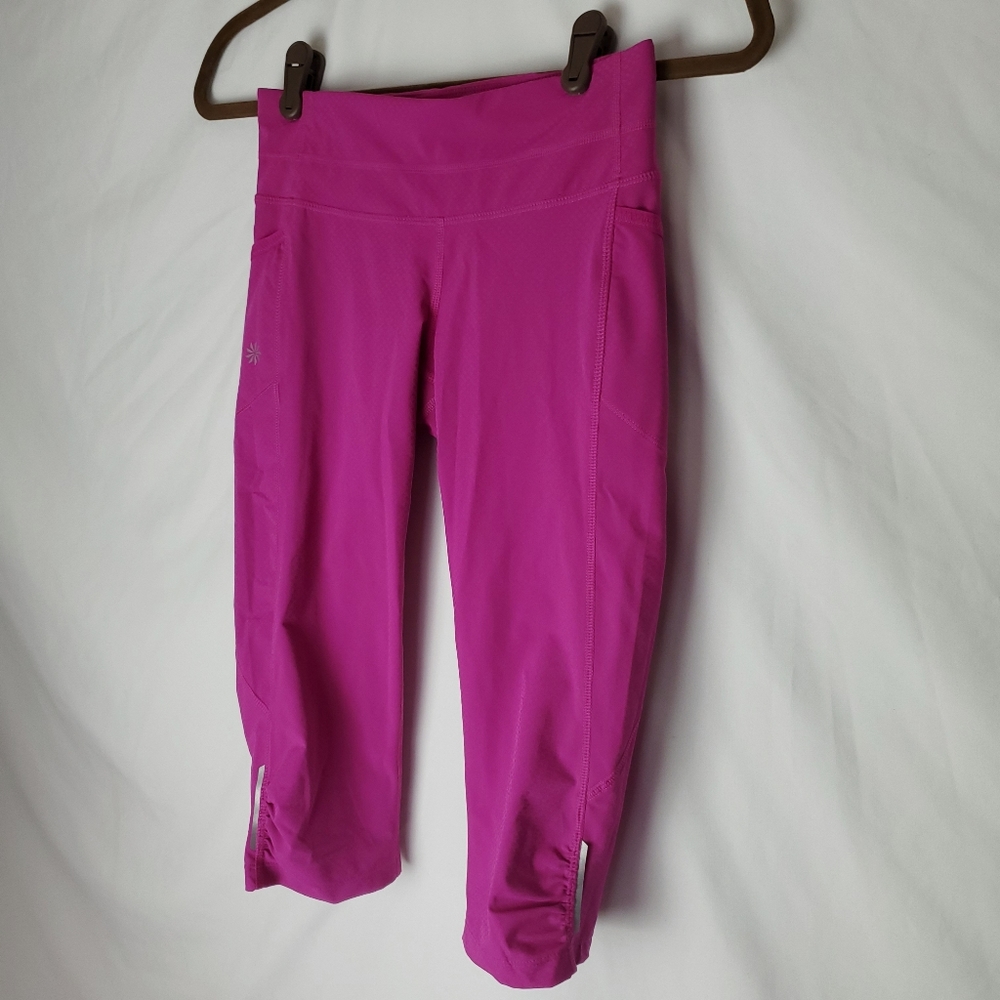 Athleta Dobby Be Free Fushia Knickers Size XXS